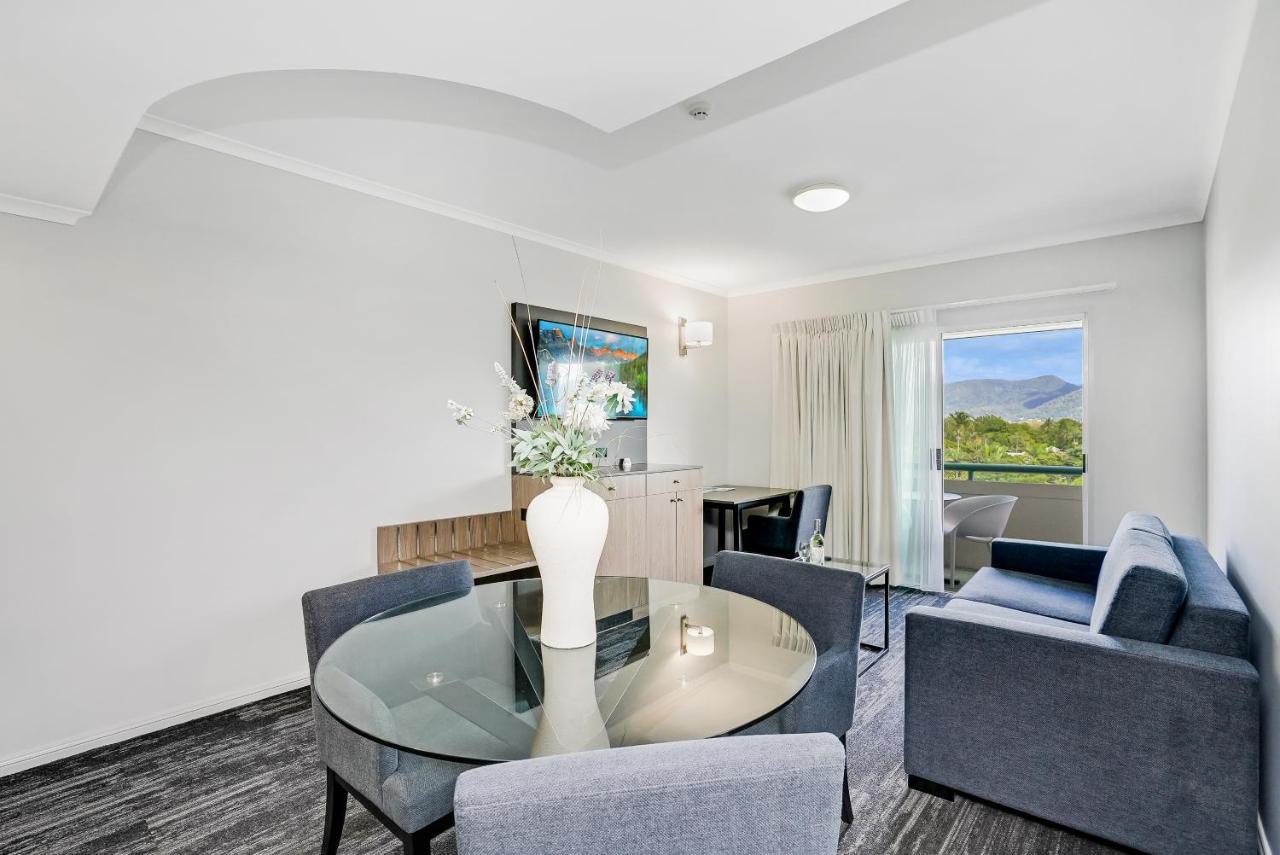 Cairns Sheridan Hotel Экстерьер фото